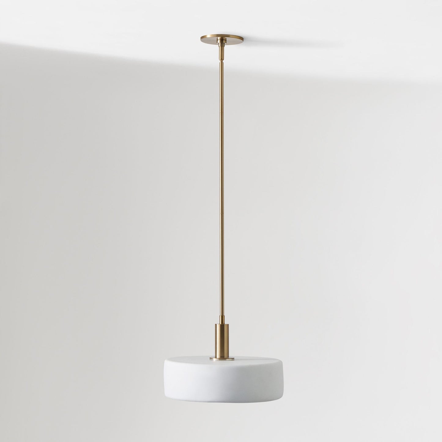 Aura Modern Porcelain Pendant Ligtht