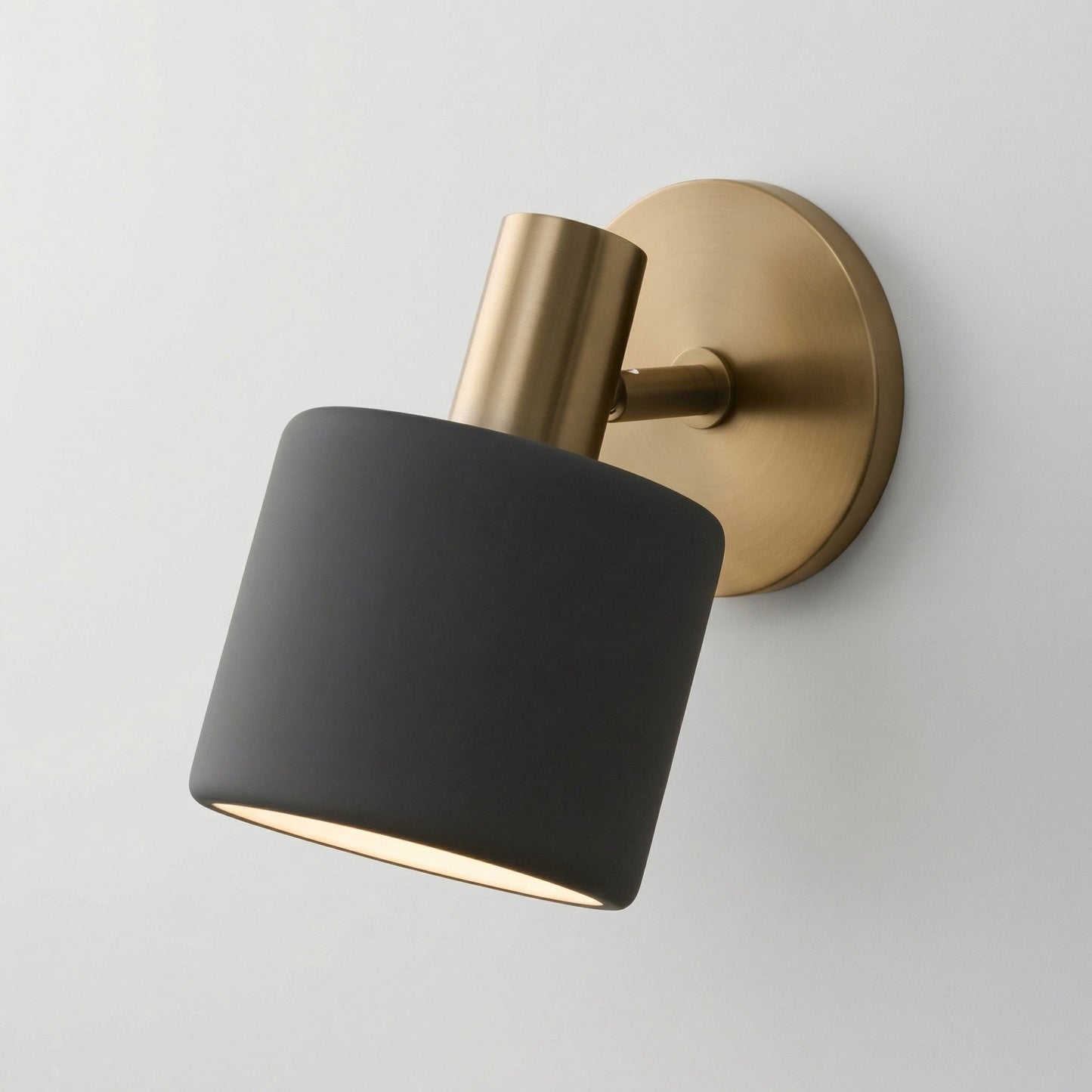 Aura Modern Porcelain Sconce
