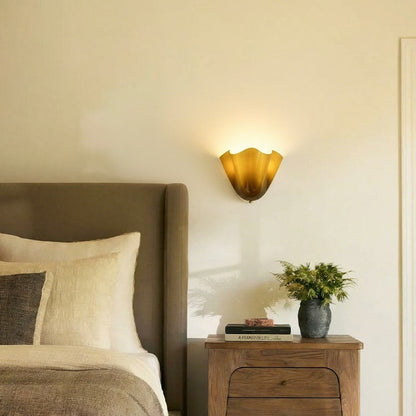 Kyrintha Mid-Century Skirt Shell Glass Fazzo Petalia Wall Sconce