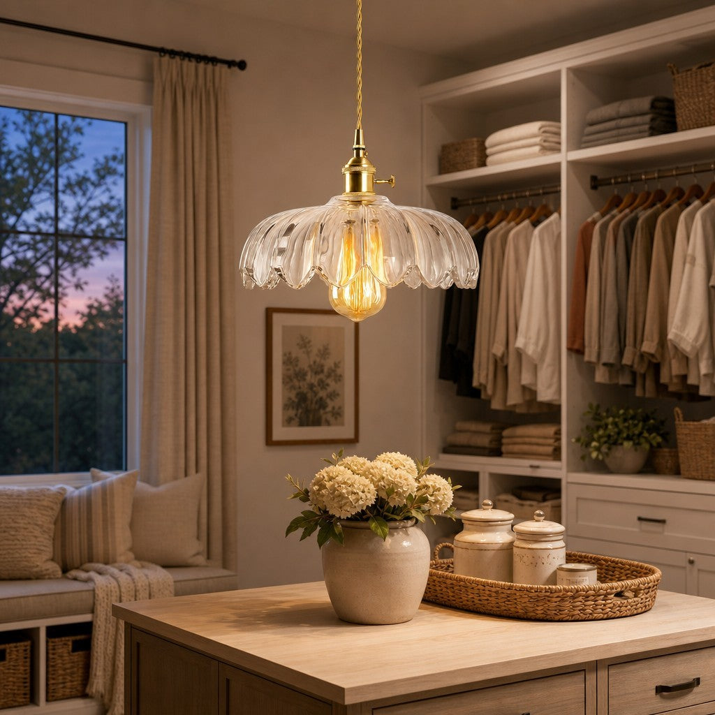 Jacinta Green Scalloped Pendant Light