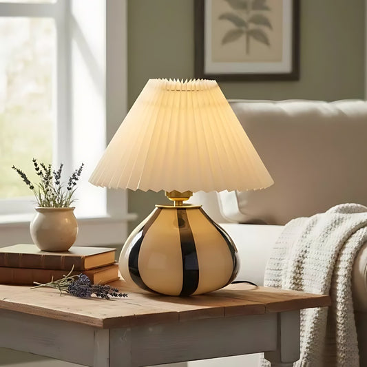 Solivian Vintage Pleated Cavolo Ceramic Table Lamp