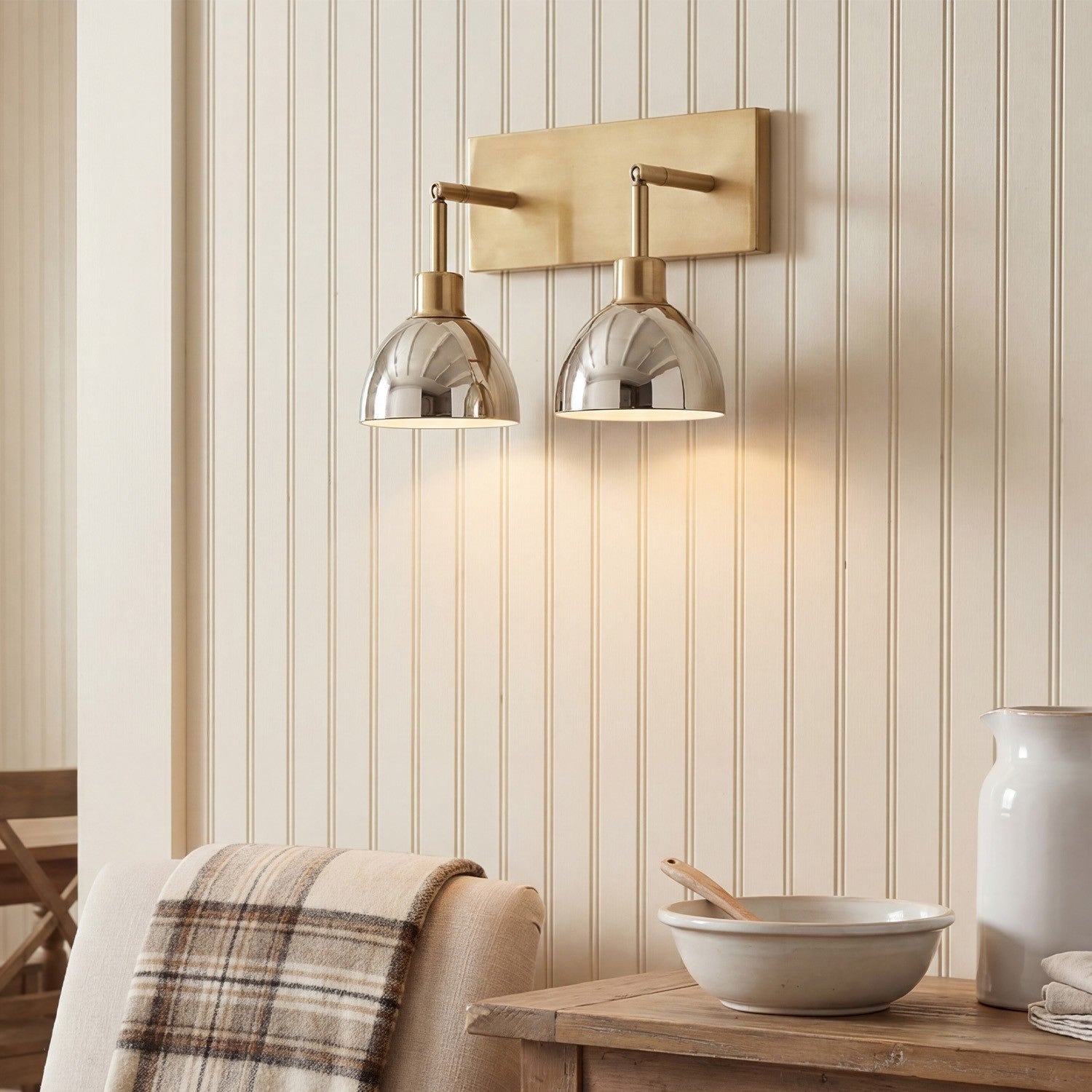 Kairi Minimalist Industrial Vanity Light