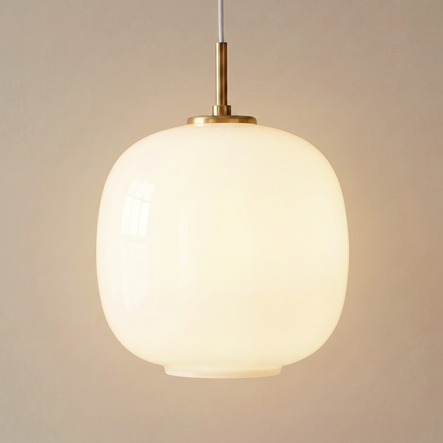 Louis Cream Stained Glass Globe Pendant Light