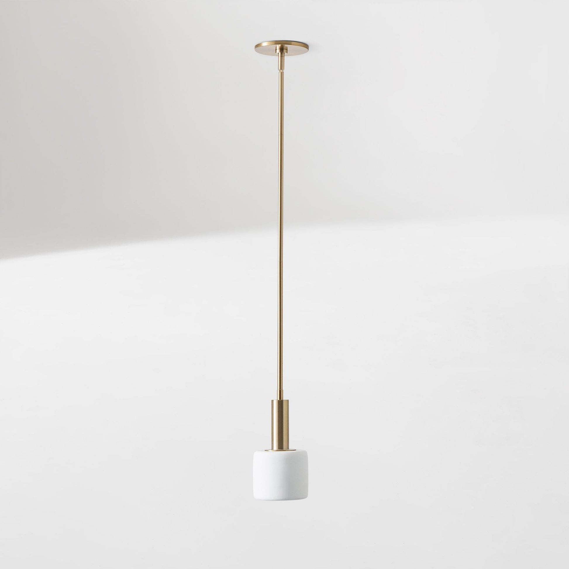 Aura Modern Porcelain Pendant Ligtht