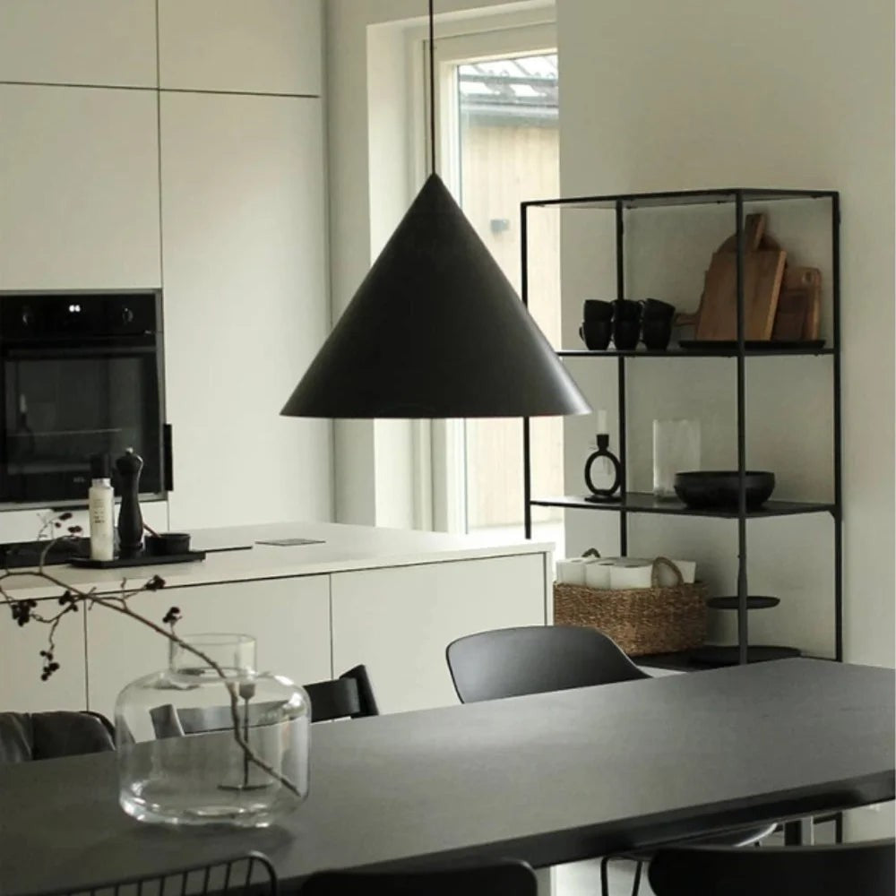 Quyron Nordic ‎Minimalist Iron Tapered Pendant Light