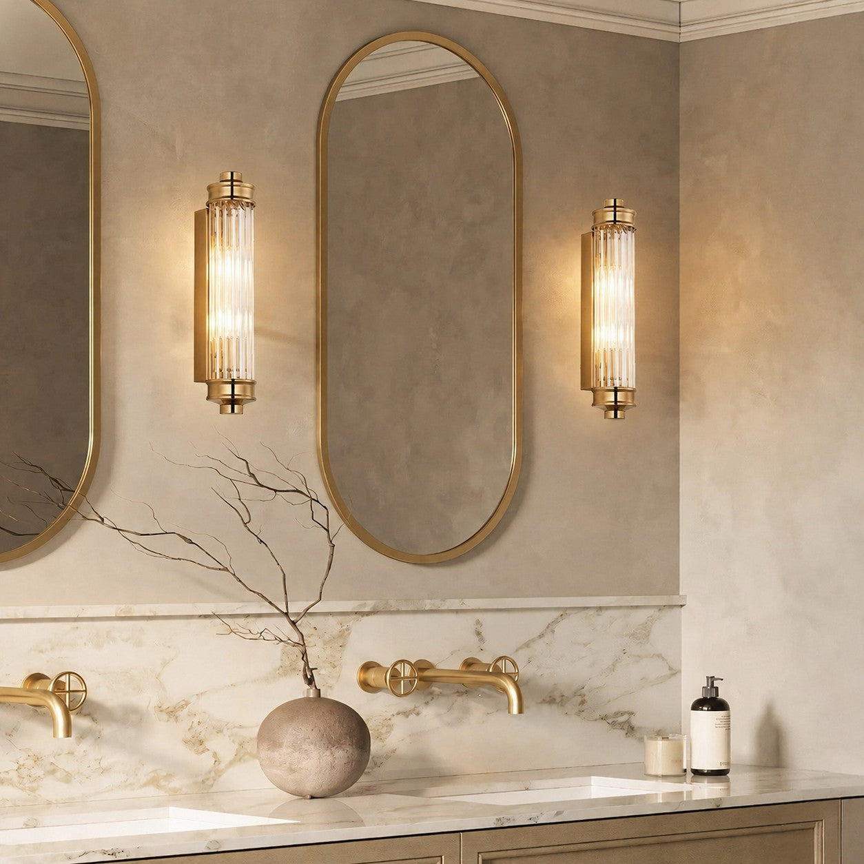 Raelin Retro Cylindrical Ribbed Glass Sconce