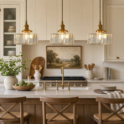 Faelthorin Farmhouse Brass Hammered Square Glass Pendant Lamp