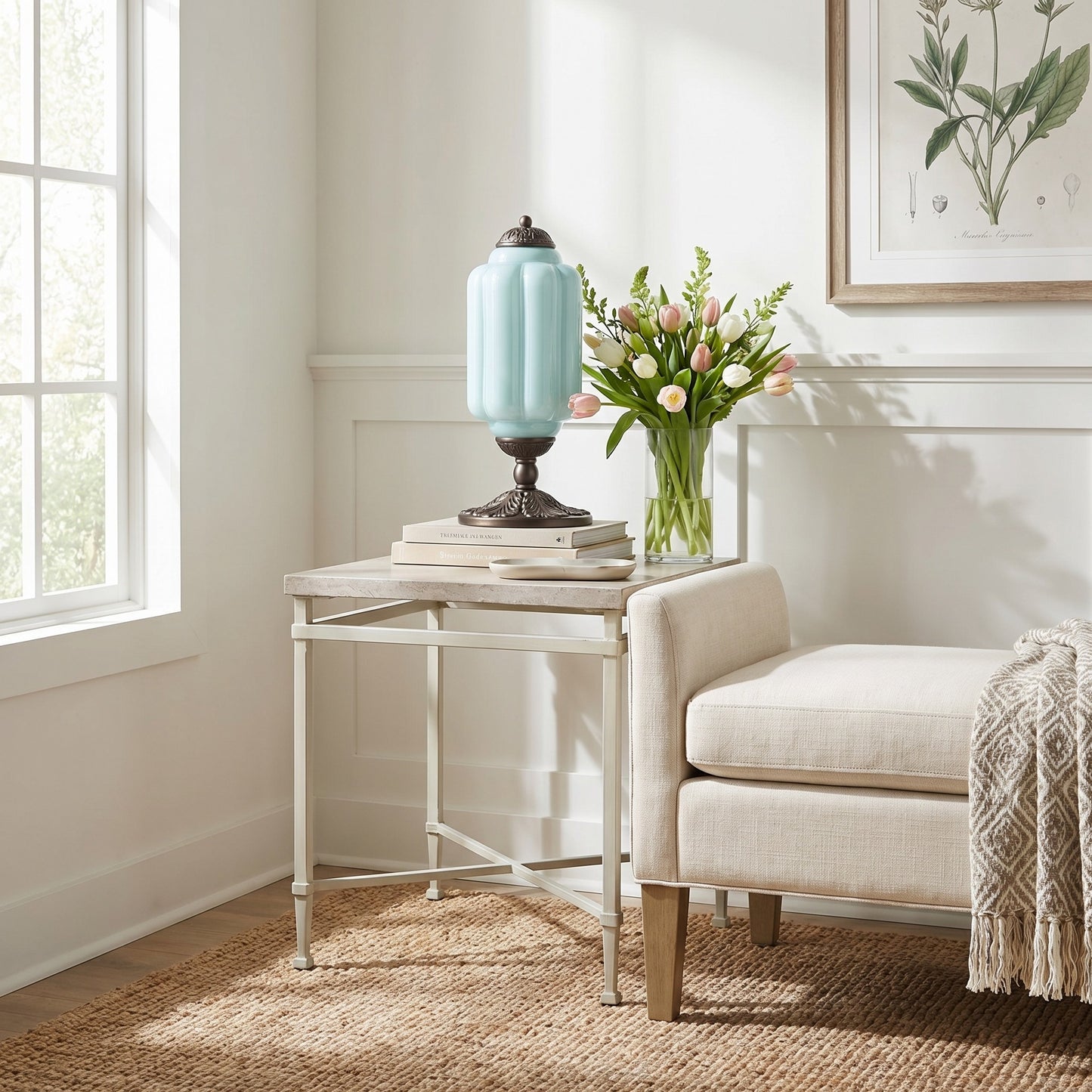Nexos French Retro Cream Glass Textured Eloise Table Lamp