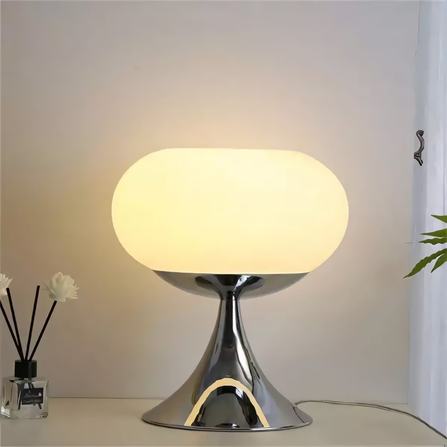 Orilix Colorful Apple Bauhaus Glass Table Lamp