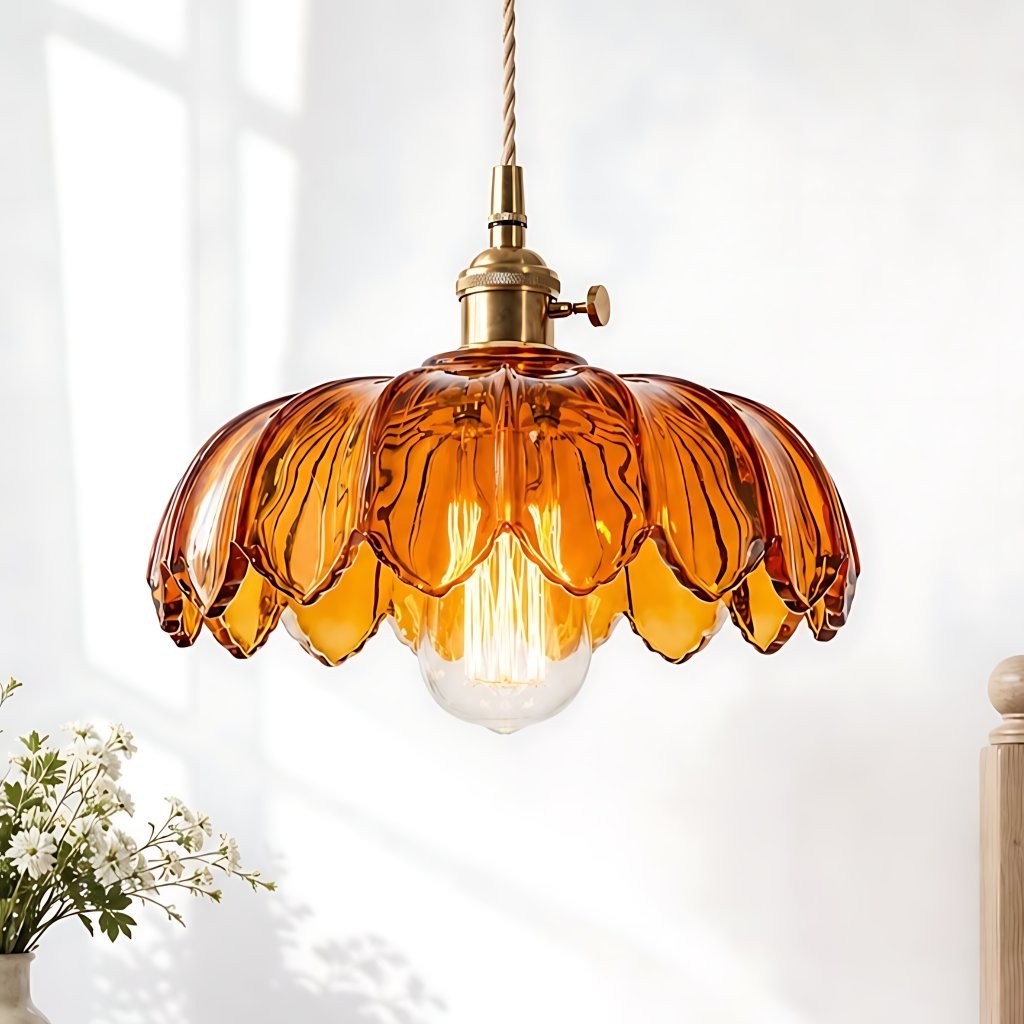 Jacinta Green Scalloped Pendant Light
