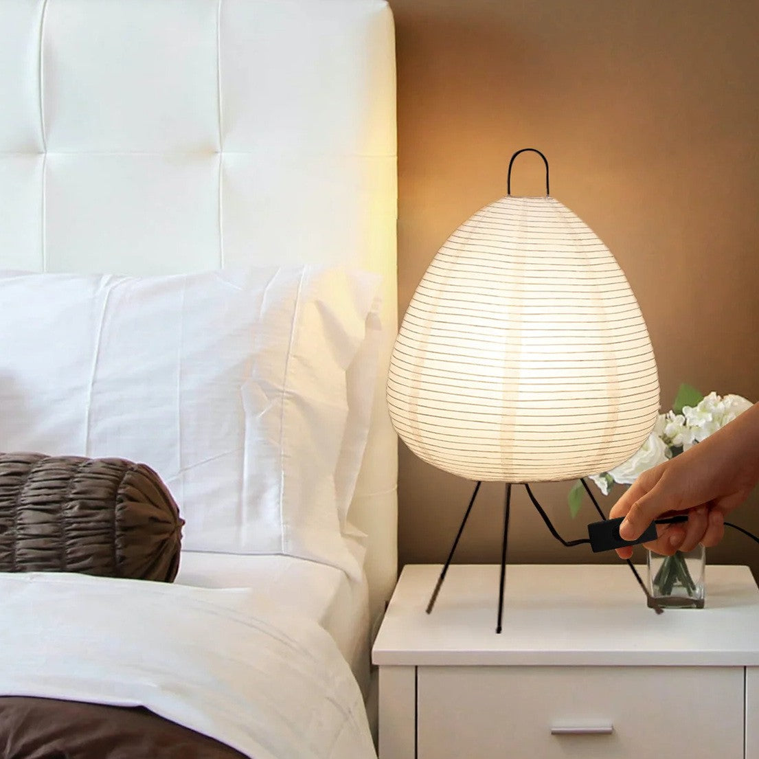 Salvatore Japanese Paper Table Lamp