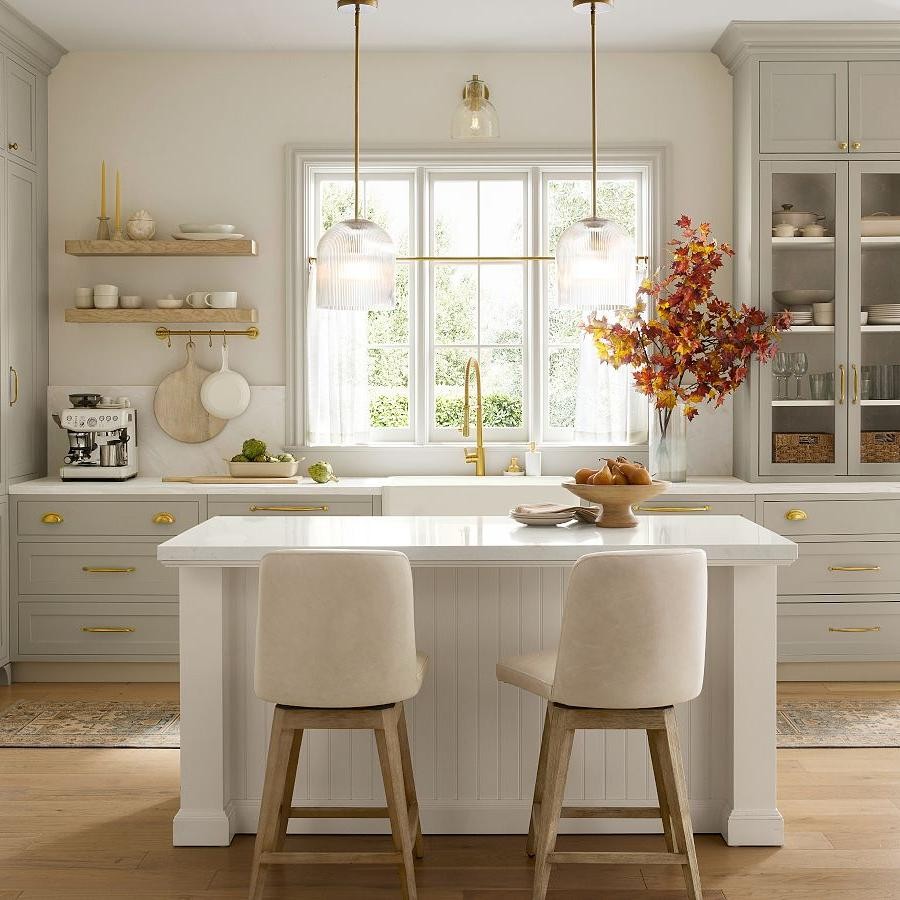 Alain Farmhouse Cooper Ribbed Glass Pendant Light