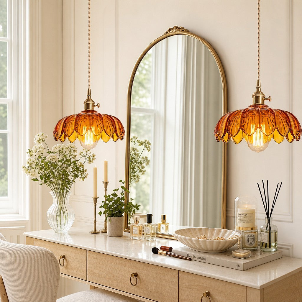 Jacinta Green Scalloped Pendant Light