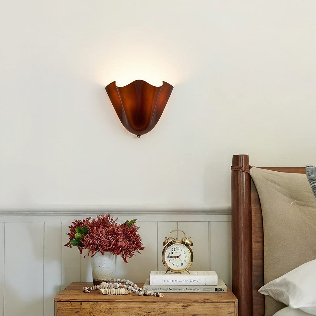 Kyrintha Mid-Century Skirt Shell Glass Fazzo Petalia Wall Sconce