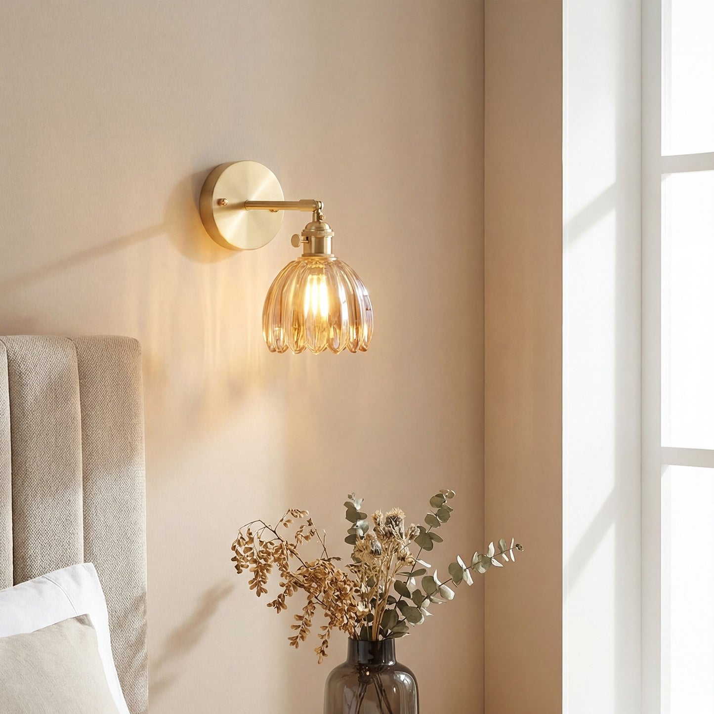 Elara Vintage Glass Tulip Sconce