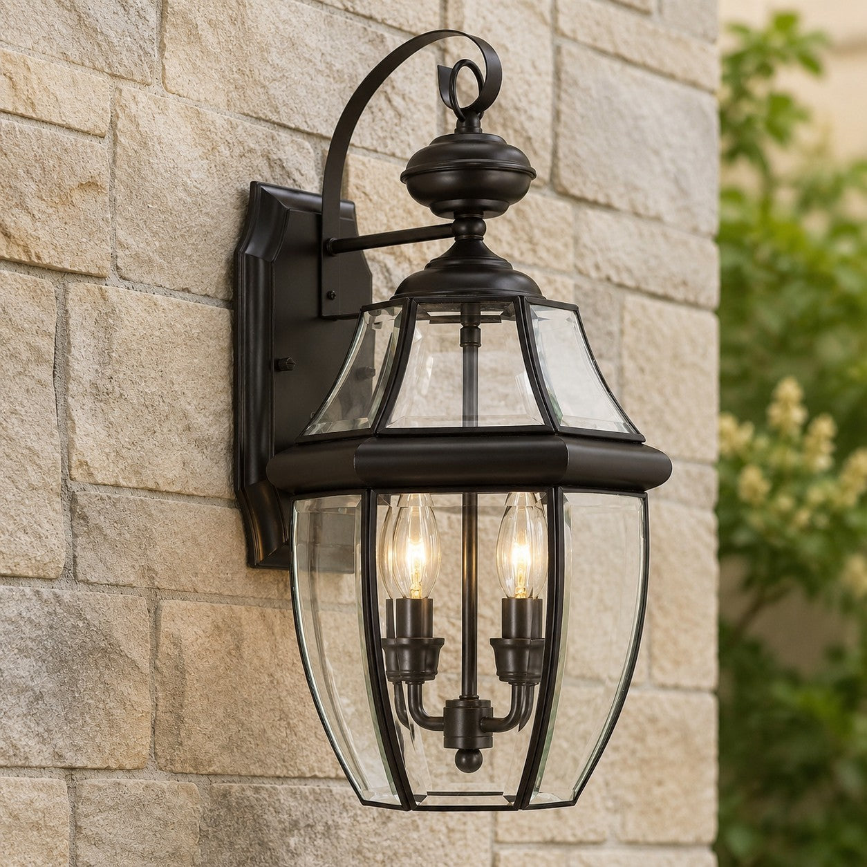 Riannon Country Metal Lantern Sconce