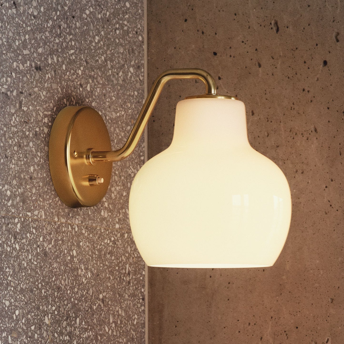 Aryahi VL Ring Crown Wall Lamp