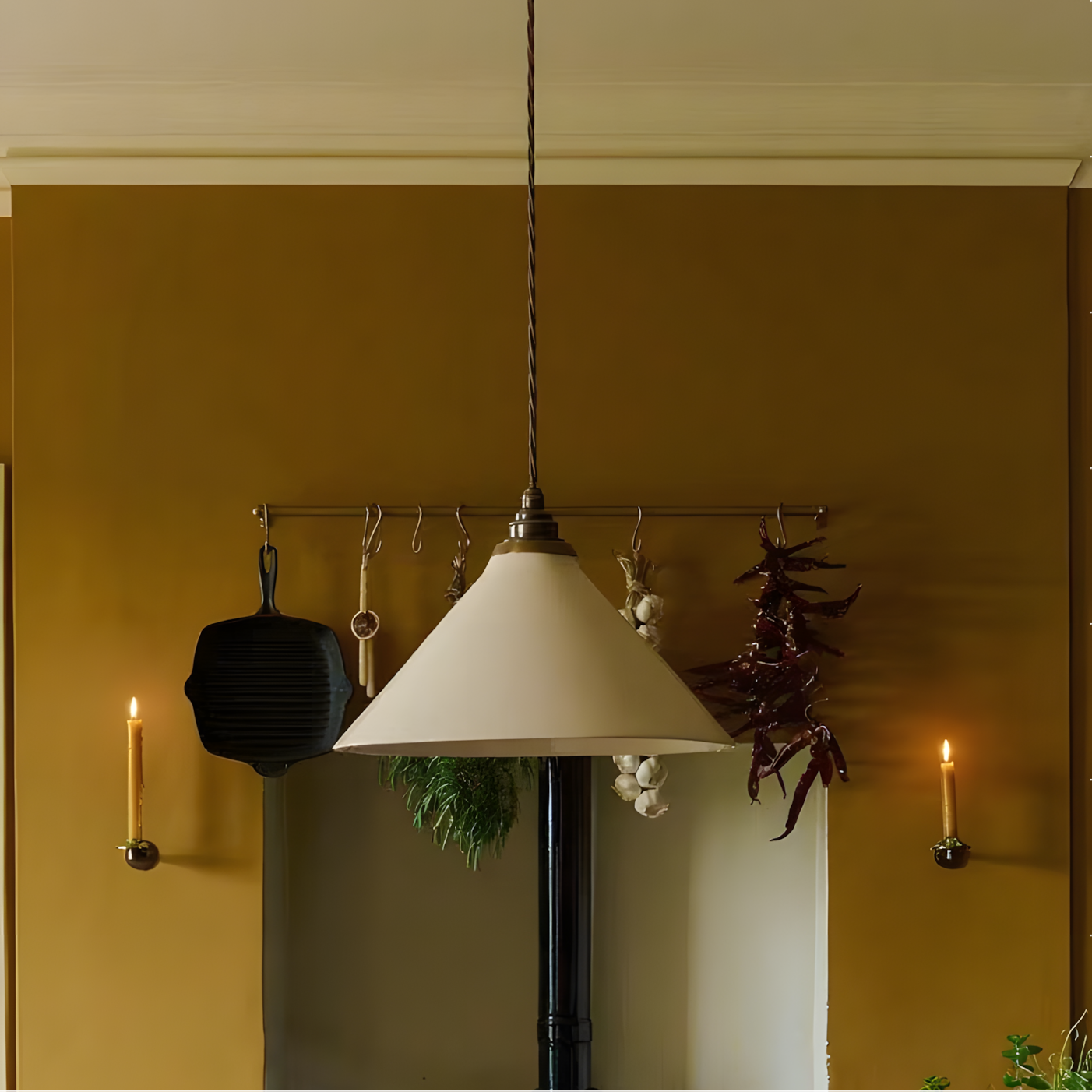 Foxx Retro Metal Conical Ceramic Pendant Light