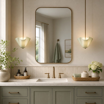 Franklin Modern Shell Glass Fazzo Pendant Light