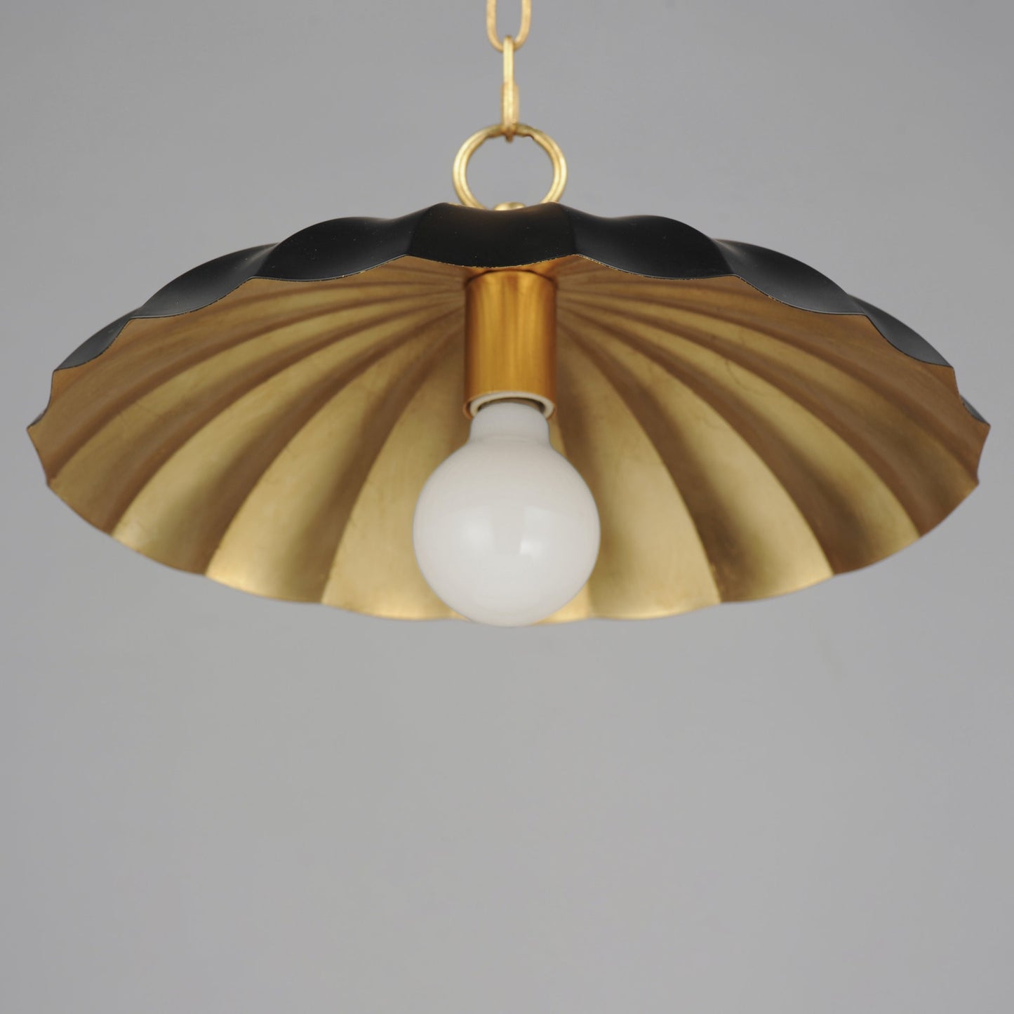 Velmara Farmhouse Metal Flower Pendant Light