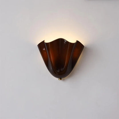 Kyrintha Mid-Century Skirt Shell Glass Fazzo Petalia Wall Sconce