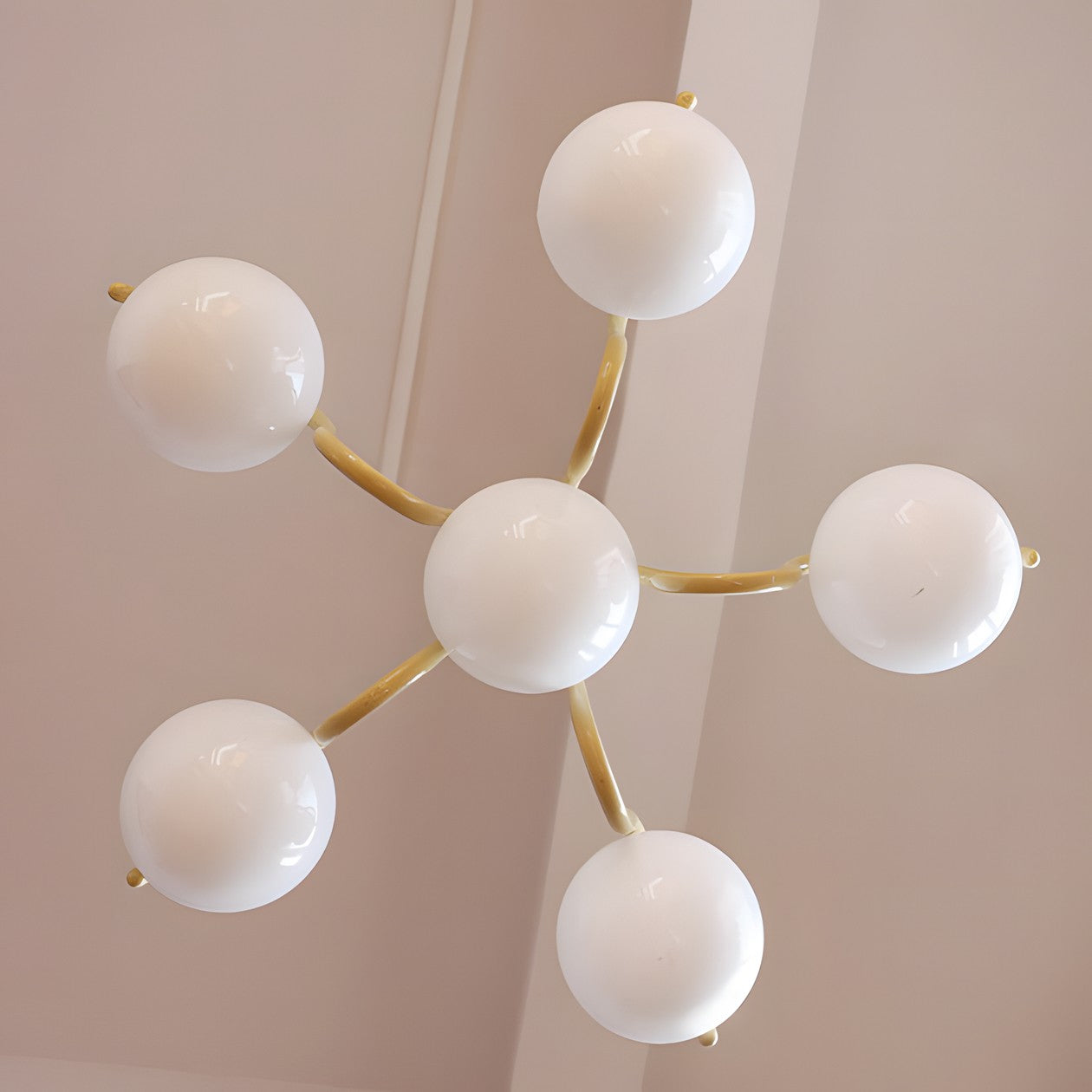 Mian Modern Curve Glass Globe Chandelier