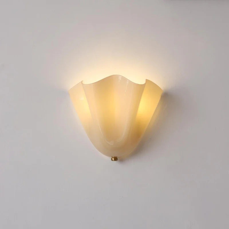 Kyrintha Mid-Century Skirt Shell Glass Fazzo Petalia Wall Sconce
