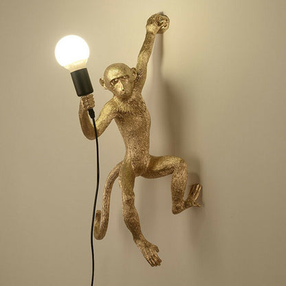 Ioneus Creative Gold Resin Monkey Sconce