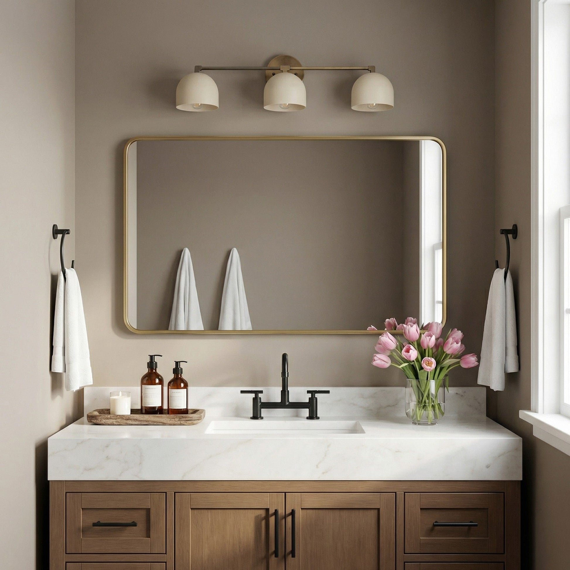 Nordic Metal Deep Ball Vanity Sconce (7).jpg__PID:e7a204f9-fd43-47c9-a7bf-6b293e493fb8