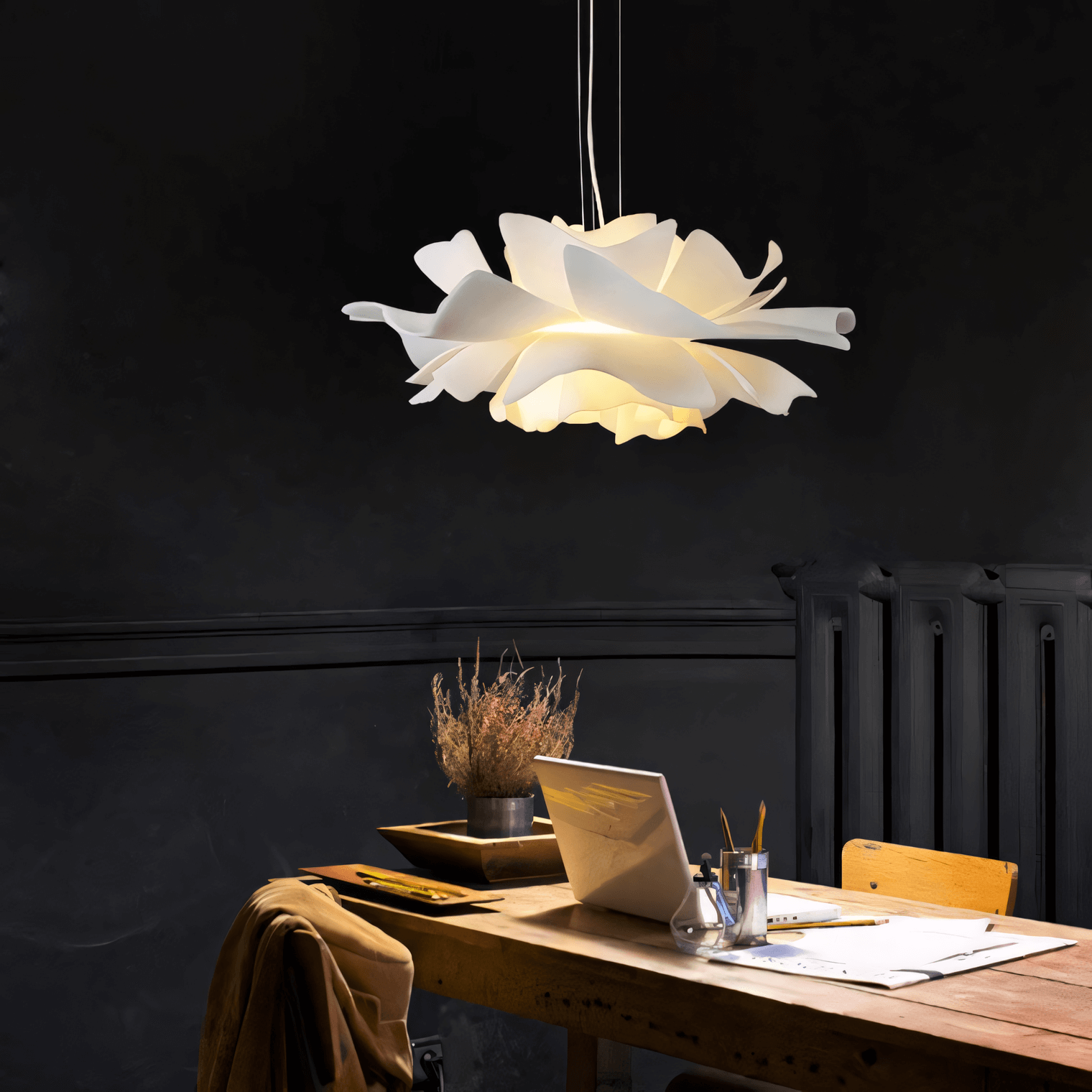 Lyronis White Flower Acrylic Pendant Light