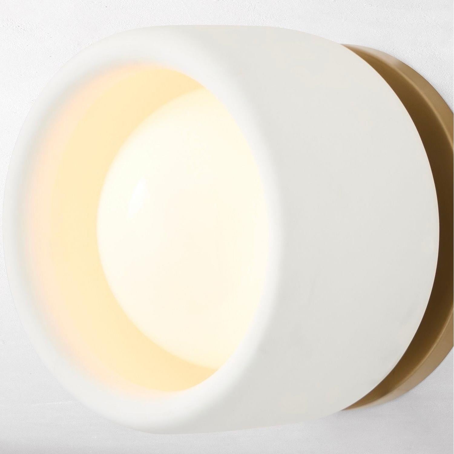 Aura Modern Porcelain Sconce