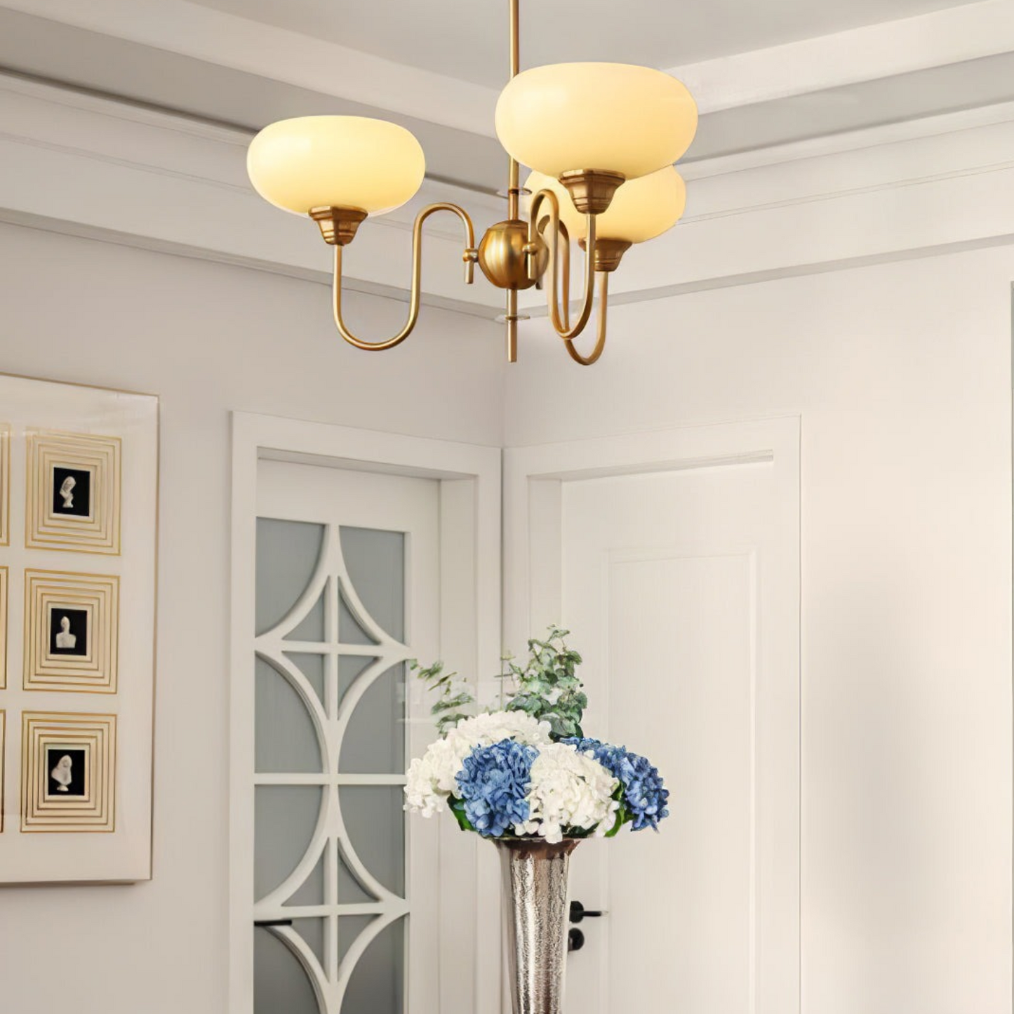 Luna Cream White Bubble Glass Chandelier