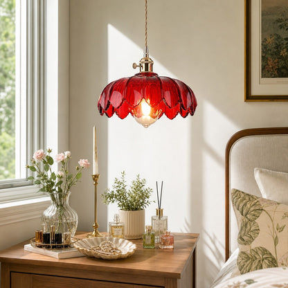 Jacinta Green Scalloped Pendant Light