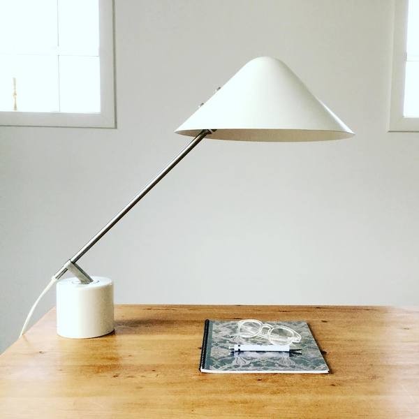 Vita Swing Table Lamp
