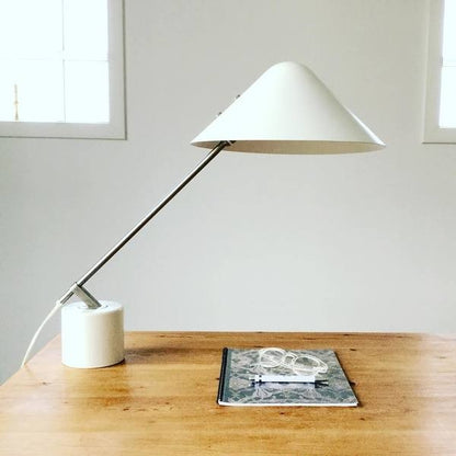Vita Swing Table Lamp