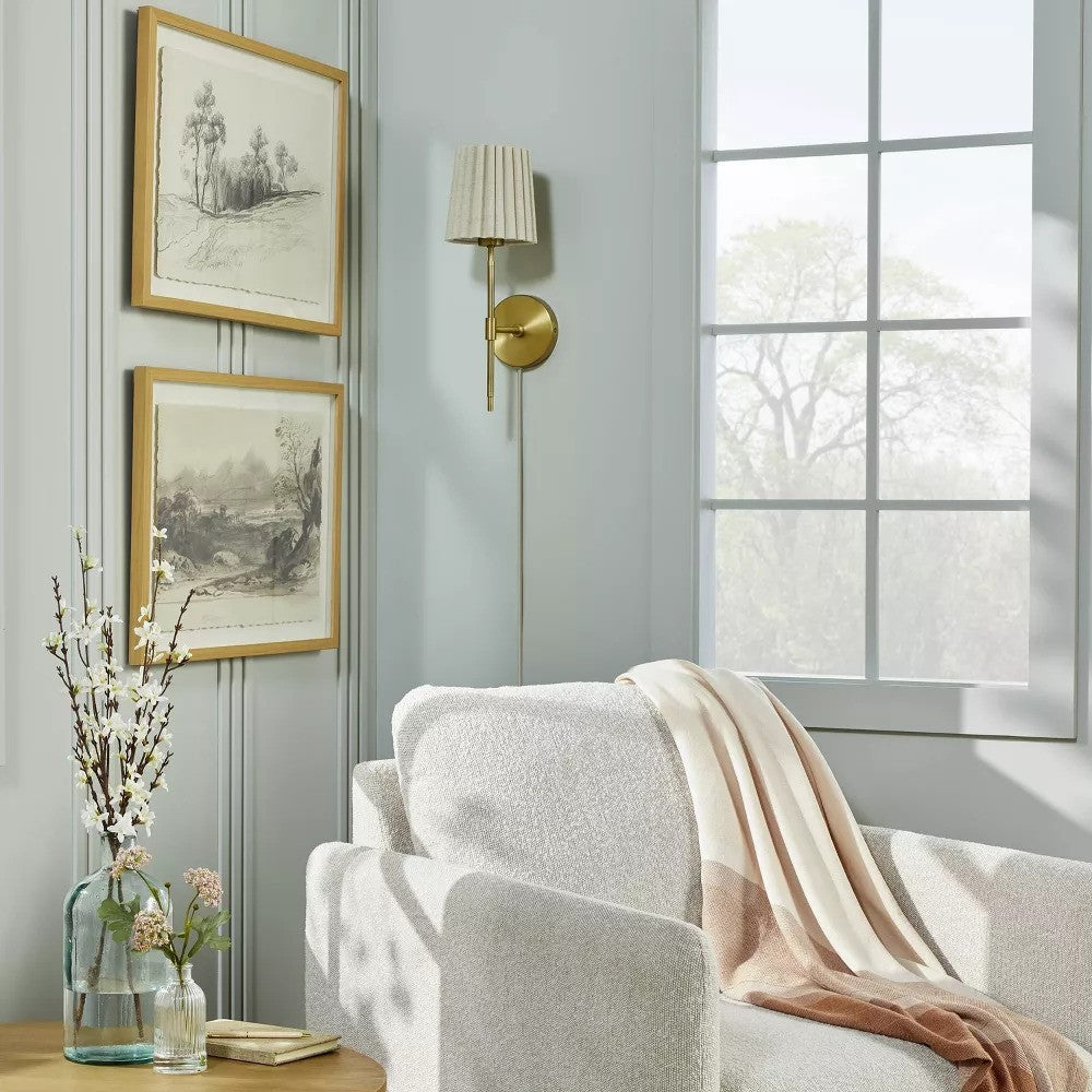 Ozir Pleated Shade Wall Sconce