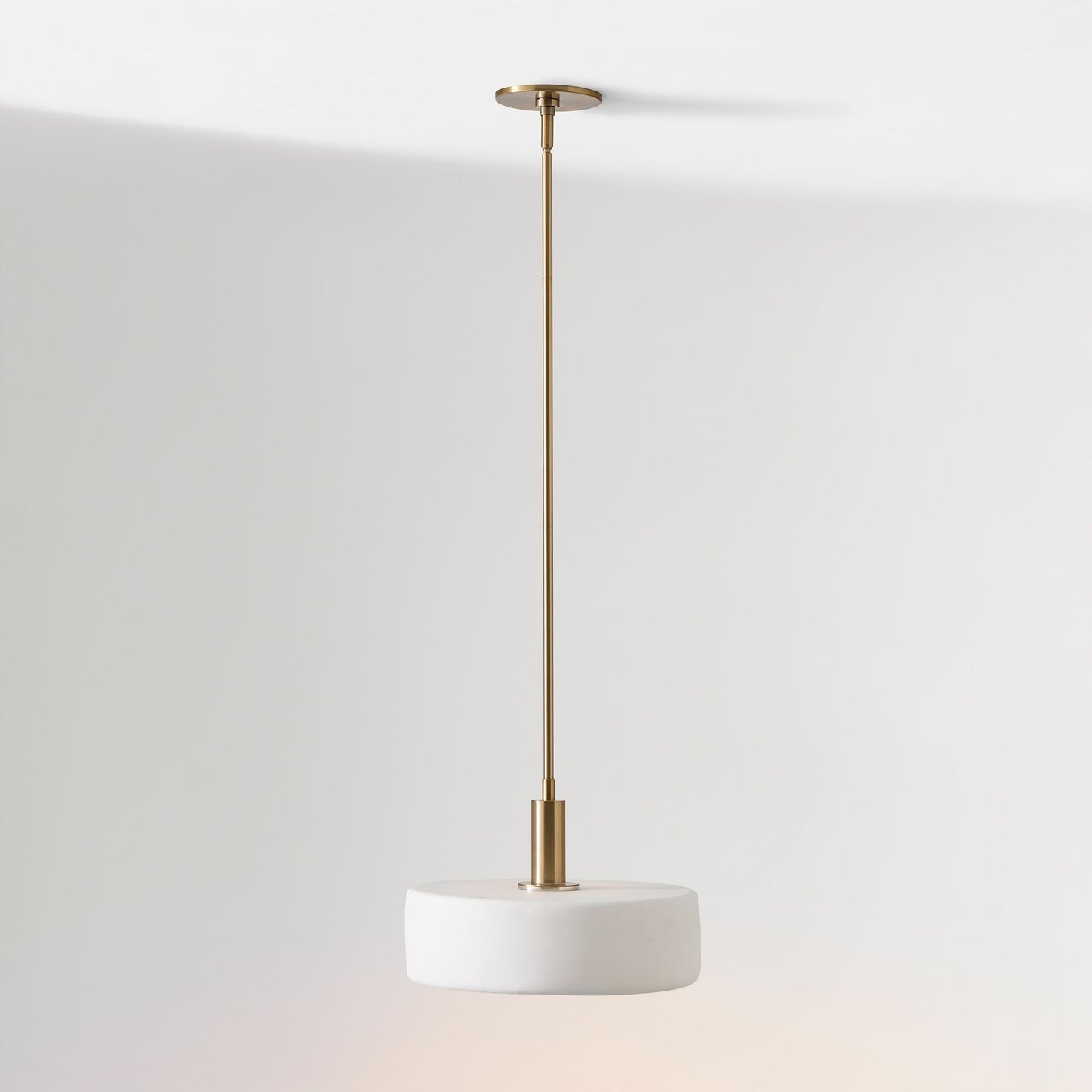 Aura Modern Porcelain Pendant Ligtht