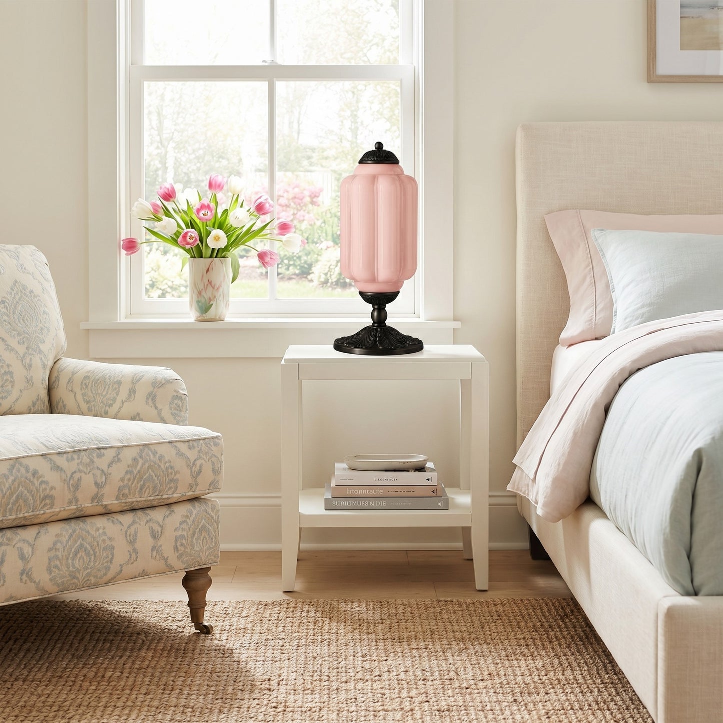 Nexos French Retro Cream Glass Textured Eloise Table Lamp