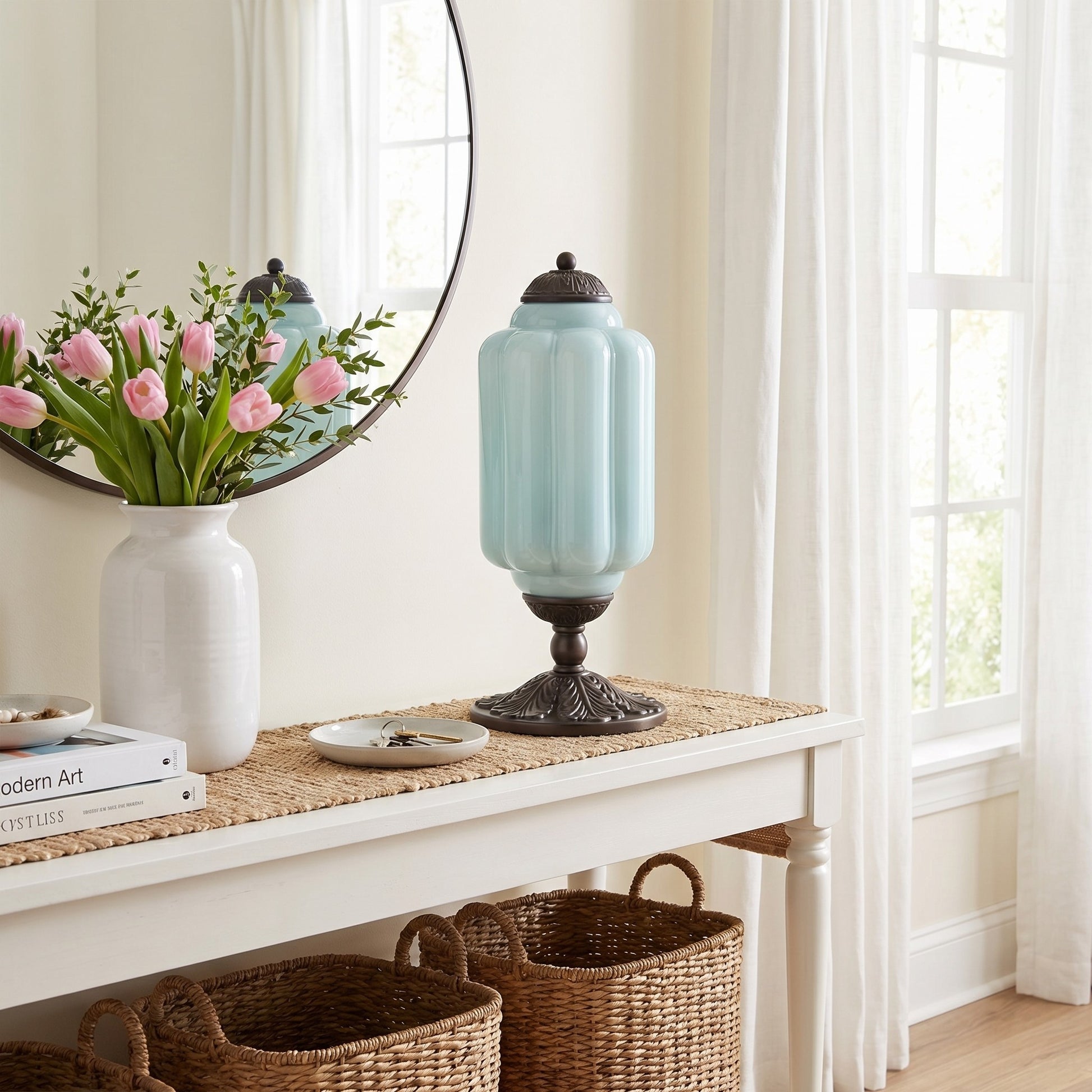 Nexos French Retro Cream Glass Textured Eloise Table Lamp