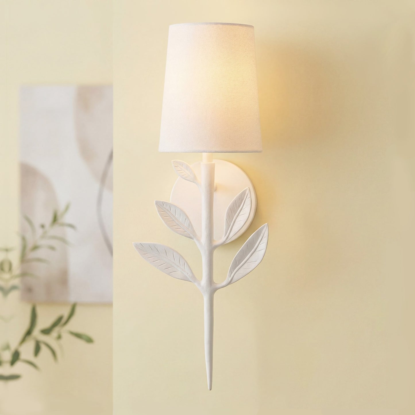 Hemma Retro Leaves And Branch Sconce