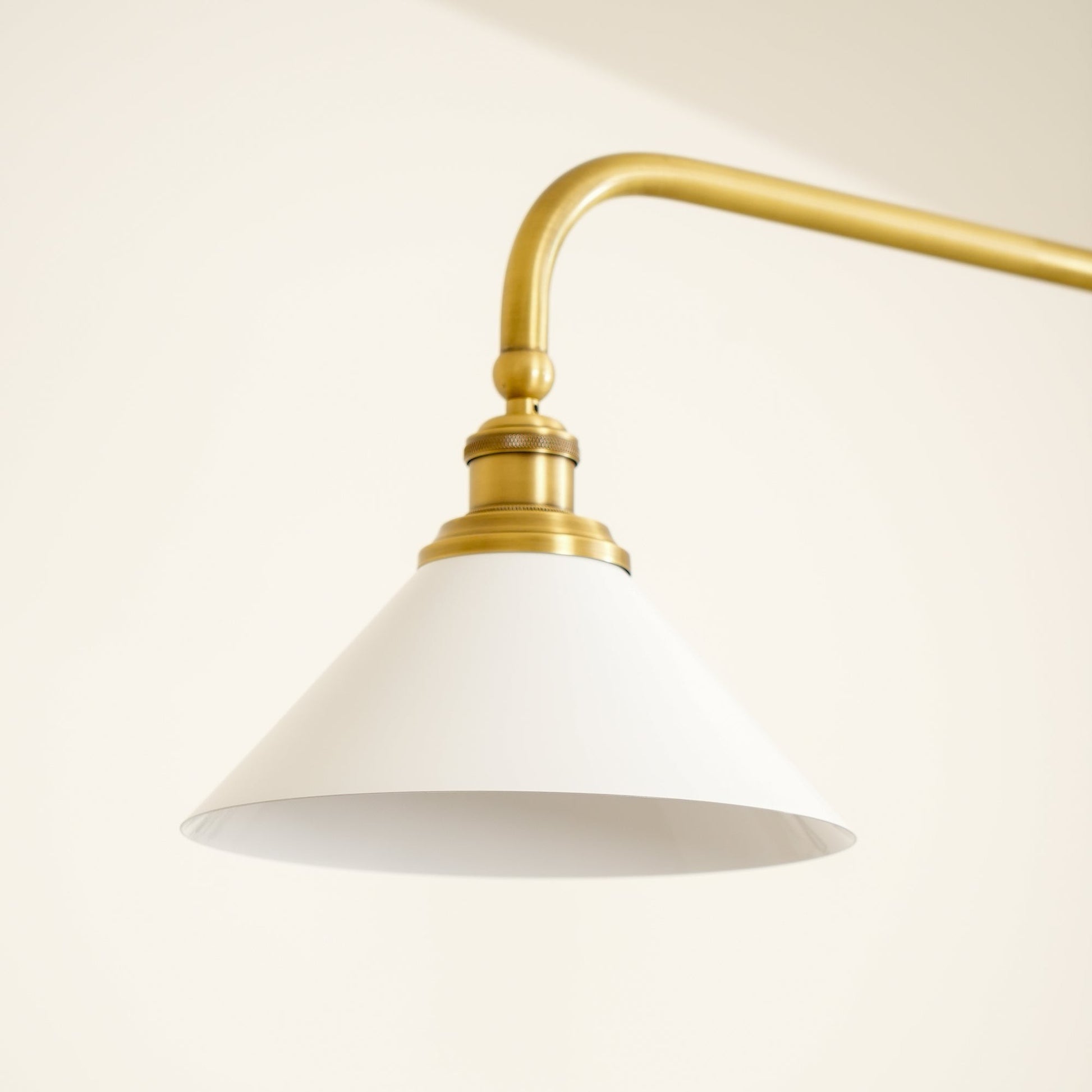 Foxx Retro Metal Conical Ceramic Pendant Light