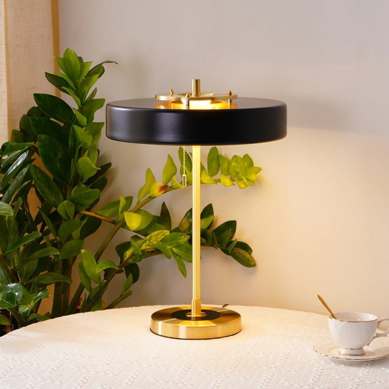 Roberto Nordic Revolve Table Lamp