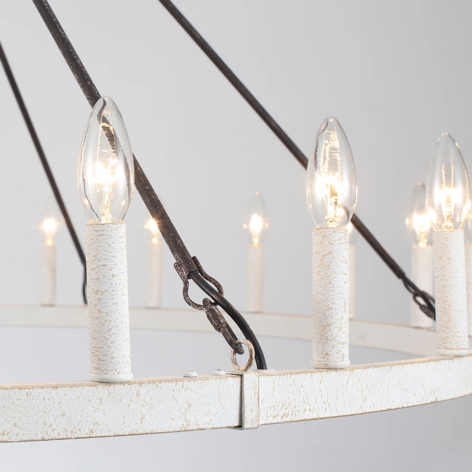 Raeth Farmhouse 24 Lights Wagon Wheel Candle Style Chandelier