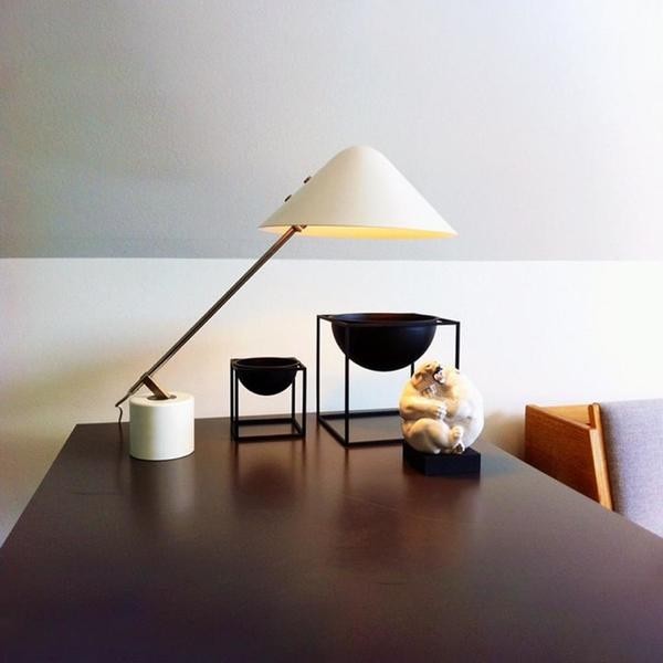 Vita Swing Table Lamp