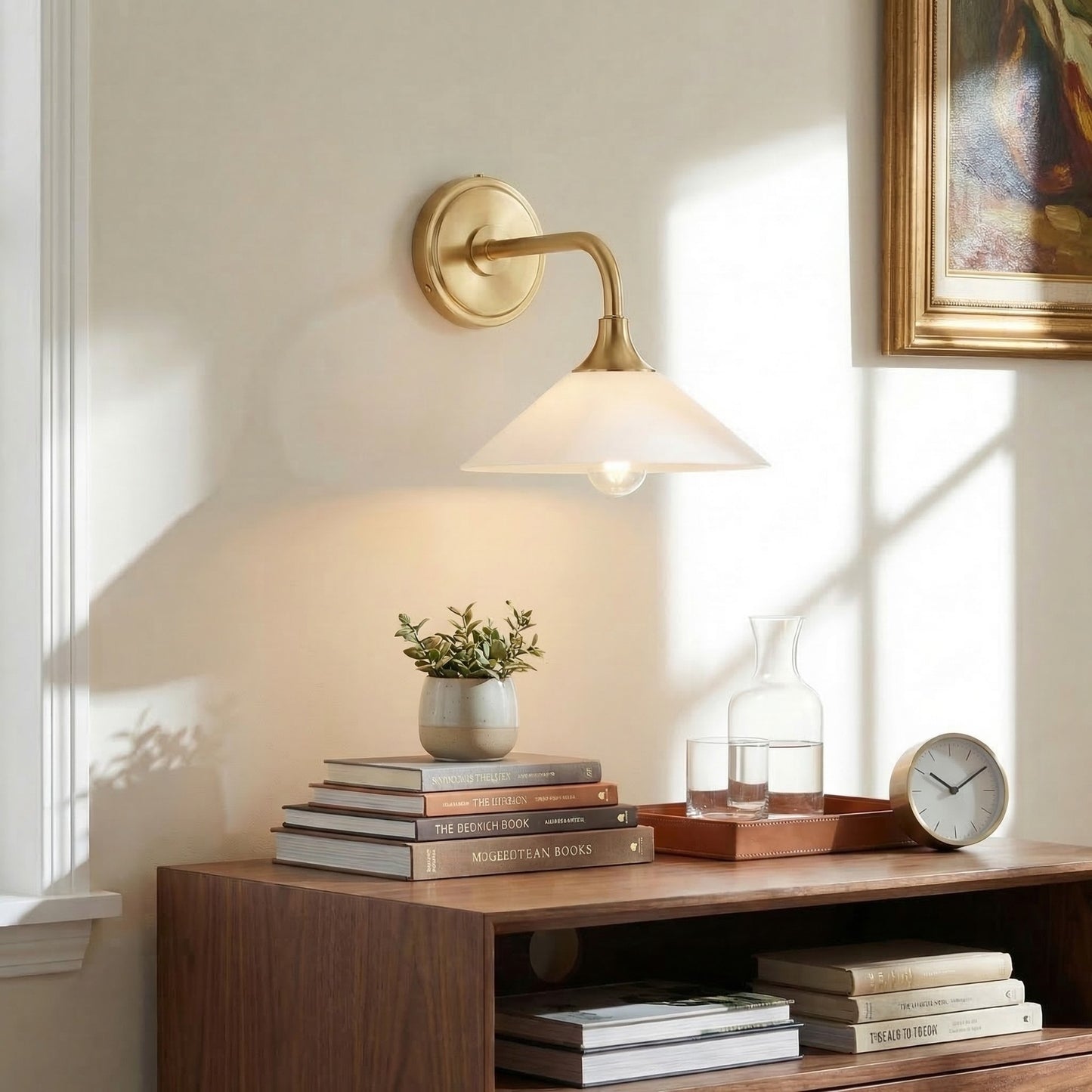 Musara Minimalist Glass Shade Wall Light
