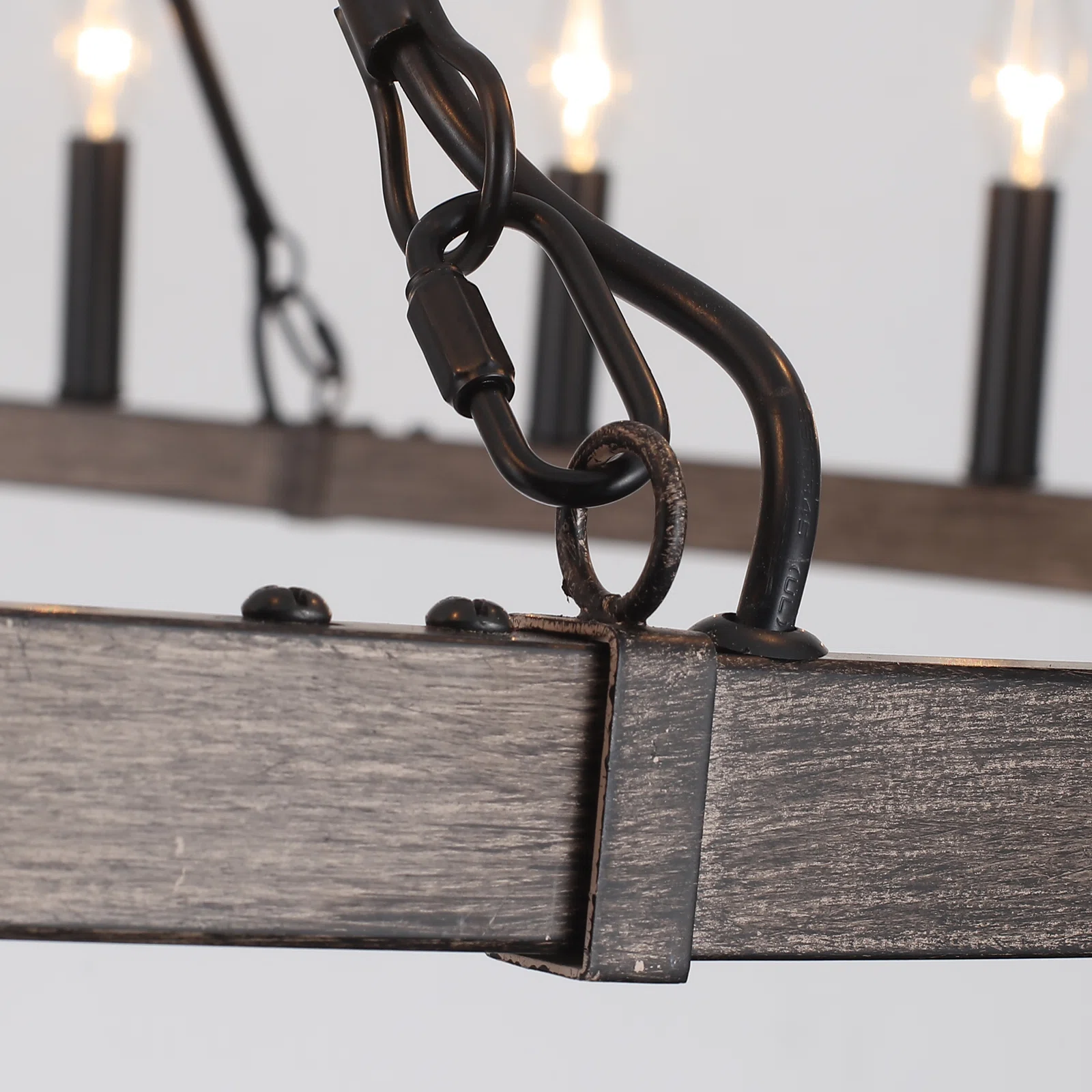 Raeth Farmhouse 24 Lights Wagon Wheel Candle Style Chandelier