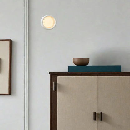 Orvyn Modern Elegant Porcelain Wall Sconce